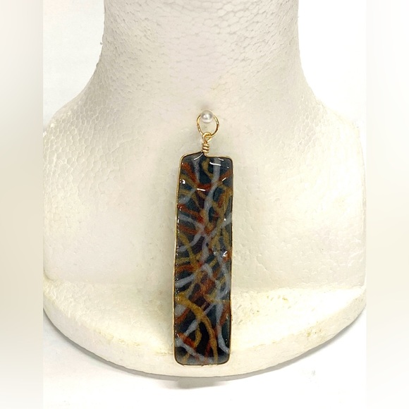 HANDMADE Original Abstract Metallics Resin Art Statement Oendant - Picture 5 of 9